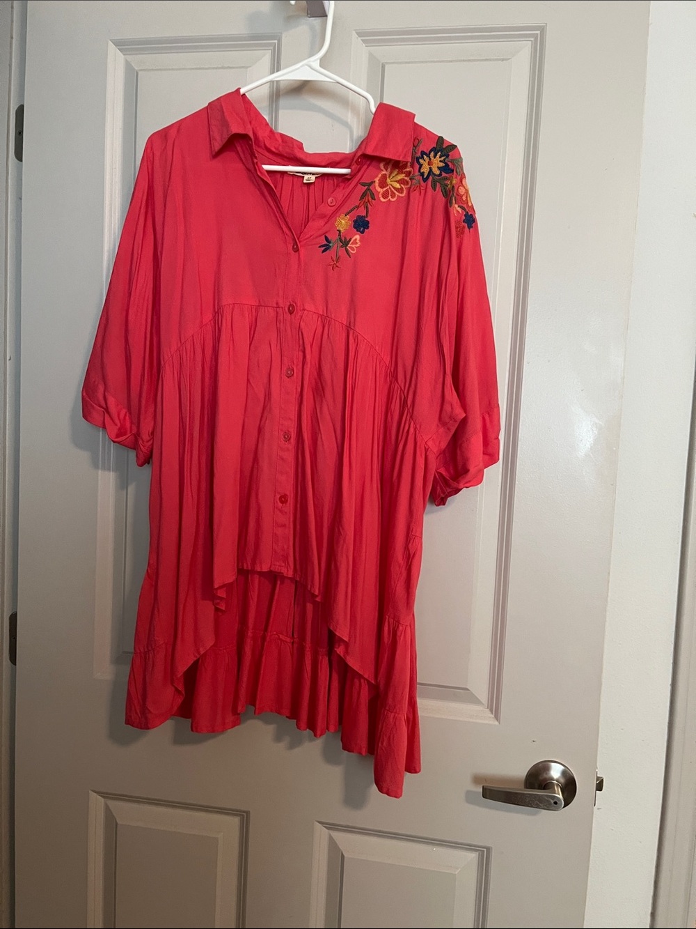 Solitaire sz m orange top very beautiful